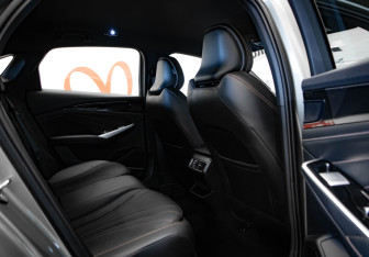 Подержанный автомобиль Geely Preface 2024 года (28 фото)