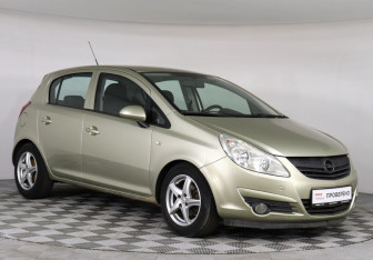 Подержанный автомобиль Opel Corsa 2008 года (3 фото)