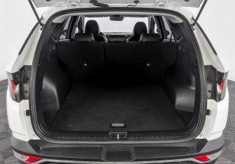 Подержанный автомобиль Hyundai Tucson 2021 года (11 фото)