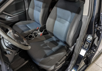 Подержанный автомобиль Toyota Verso 2014 года (20 фото)