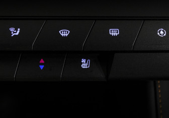 Подержанный автомобиль Changan UNI-V 2024 года (19 фото)