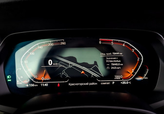 Подержанный автомобиль BMW X5 2020 года (13 фото)