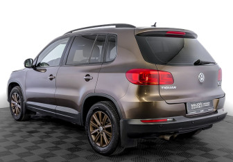 Подержанный автомобиль Volkswagen Tiguan 2016 года (7 фото)