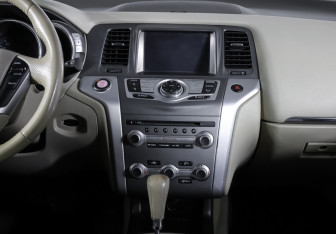 Подержанный автомобиль Nissan Murano Suv 2013 года (14 фото)