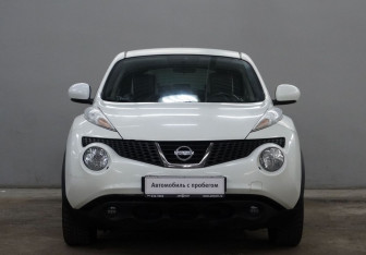 Подержанный автомобиль Nissan Juke 2011 года (2 фото)