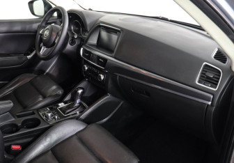 Подержанный автомобиль Mazda CX-5 2015 года (10 фото)