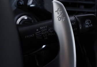 Подержанный автомобиль Mitsubishi Outlander 2014 года (20 фото)