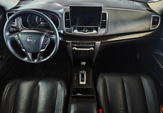 Подержанный автомобиль Nissan Teana 2011 года (9 фото)