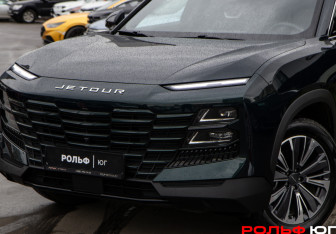 Подержанный автомобиль Jetour Dashing 2024 года (19 фото)