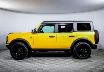 Подержанный автомобиль Ford Bronco 2021 года (8 фото)