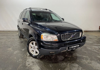 Подержанный автомобиль Volvo XC90 2009 года (3 фото)