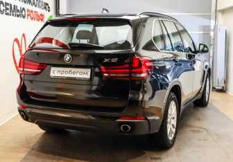 Подержанный автомобиль BMW X5 2016 года (4 фото)