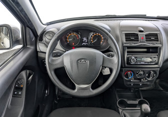 Подержанный автомобиль LADA (ВАЗ) Granta Sedan 2022 года (22 фото)