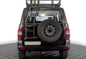 Новый УАЗ Patriot 2024 (6 фото)