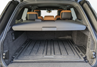 Подержанный автомобиль Land Rover Range Rover 2019 года (21 фото)