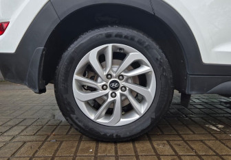Подержанный автомобиль Hyundai Tucson 2017 года (14 фото)