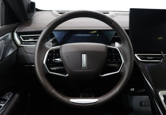 Подержанный автомобиль Wey Coffee 01 2023 года (15 фото)