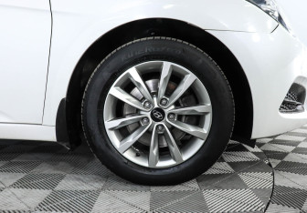 Подержанный автомобиль Hyundai i40 Sedan 2015 года (5 фото)