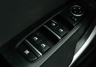 Подержанный автомобиль Kia Ceed Wagon 2019 года (12 фото)