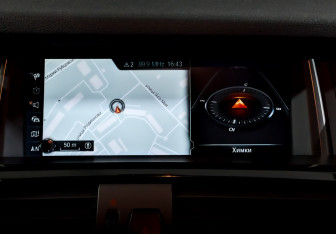 Подержанный автомобиль BMW X4 2018 года (15 фото)