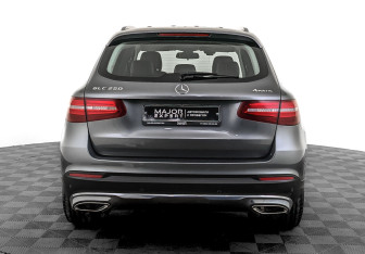 Подержанный автомобиль Mercedes-Benz GLC Coupe 2018 года (6 фото)