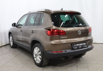 Подержанный автомобиль Volkswagen Tiguan 2016 года (6 фото)