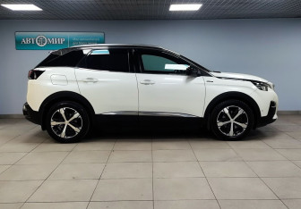 Подержанный автомобиль Peugeot 3008 2019 года (4 фото)
