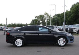 Подержанный автомобиль Ford Mondeo Sedan 2008 года (4 фото)