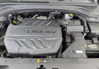 Подержанный автомобиль Hyundai Santa Fe 2019 года (9 фото)