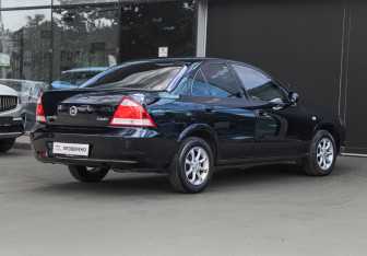 Подержанный автомобиль Nissan Almera Classic 2011 года (4 фото)