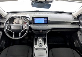 Подержанный автомобиль Haval Jolion 2022 года (14 фото)