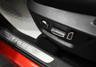 Подержанный автомобиль Chery Tiggo 8 2020 года (15 фото)