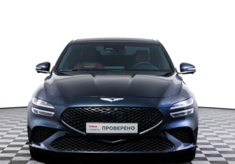 Подержанный автомобиль Genesis G70 2022 года (2 фото)