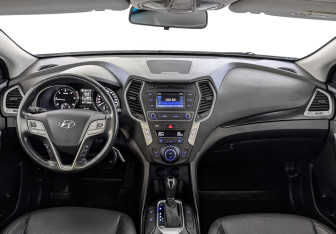 Подержанный автомобиль Hyundai Santa Fe 2018 года (14 фото)