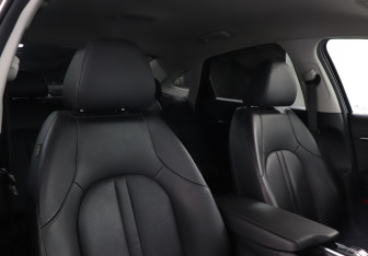 Подержанный автомобиль Hyundai Sonata 2021 года (16 фото)