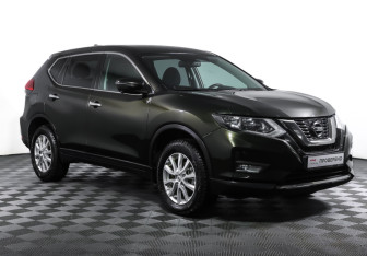 Подержанный автомобиль Nissan X-Trail 2019 года (3 фото)