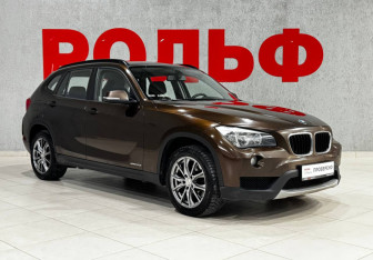 Подержанный автомобиль BMW X1 2013 года (3 фото)