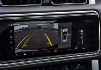 Подержанный автомобиль Land Rover Range Rover 2018 года (16 фото)