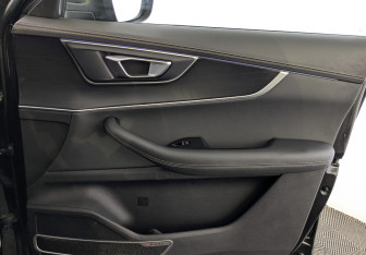 Подержанный автомобиль Chery Tiggo 8 2022 года (25 фото)