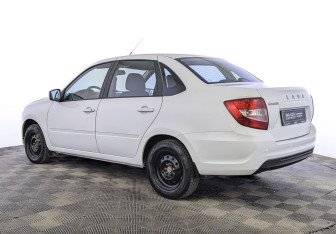 Подержанный автомобиль LADA (ВАЗ) Granta Sedan 2022 года (7 фото)