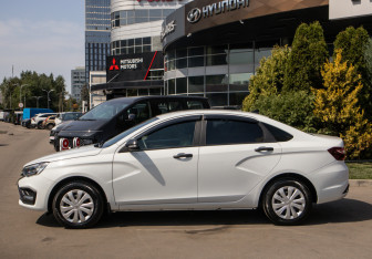 Подержанный автомобиль LADA (ВАЗ) Vesta Sedan 2024 года (6 фото)
