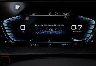 Подержанный автомобиль Exeed LX 2023 года (11 фото)