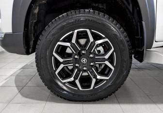 Подержанный автомобиль Changan Hunter Plus 2023 года (18 фото)