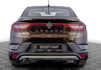 Подержанный автомобиль Renault Arkana 2020 года (6 фото)