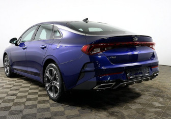 Новый Kia K5 2024 (4 фото)