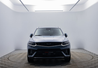 Подержанный автомобиль Geely Tugella 2021 года (8 фото)