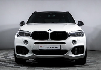 Подержанный автомобиль BMW X5 2017 года (2 фото)
