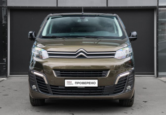 Подержанный автомобиль Citroen SpaceTourer 2021 года (2 фото)