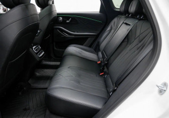 Подержанный автомобиль Exeed RX 2023 года (14 фото)