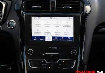 Подержанный автомобиль Ford Mondeo Wagon 2019 года (13 фото)